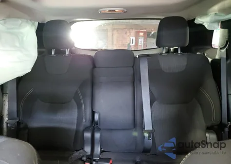 2016 Jeep Cherokee Latitude z USA, uszkodzony, nr VIN 1C4PJMCS0GW197338